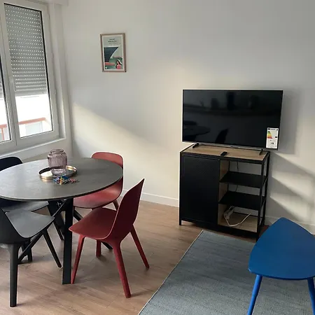 T2 - 202 - Hyper Centre - Integralement Renove - Toutes Commodites A Pied شقة