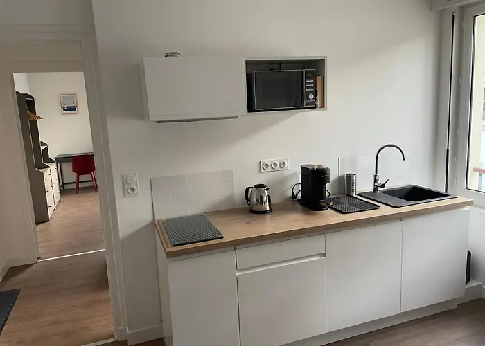 شقة T2 - 202 - Hyper Centre - Integralement Renove - Toutes Commodites A Pied سان نازير